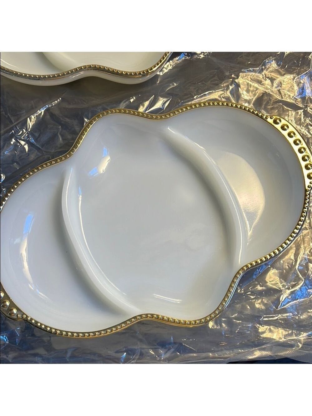 Pair of vintage FireKing oven ware pickle dishes - Picture 2 of 4